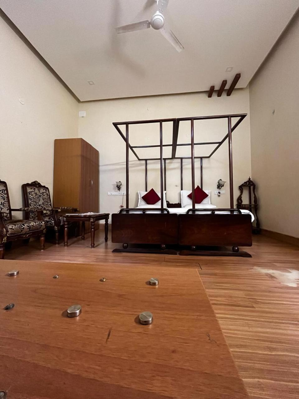 Kstdc Hotel Mayura Pine Top Nandi Hills المظهر الخارجي الصورة